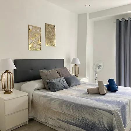 Moderno Piso Junto Al Mar. Wifi *