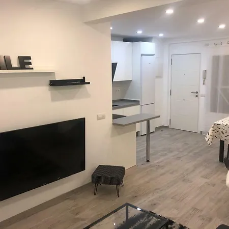 Moderno Piso Junto Al Mar. Wifi Apartamento *